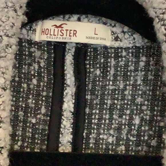 Hollister Boucle Sweater Jacket 🧡⚜😎 - Picture 5 of 6